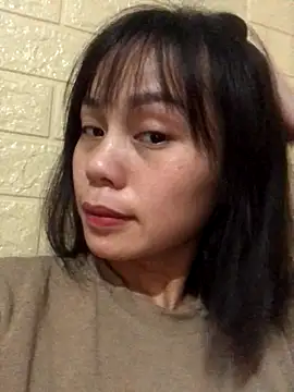 Trangbabylove online show from January 7, 7:39 pm