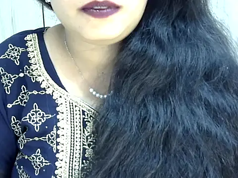 Muskan Jha online show from April 1, 1:01 pm