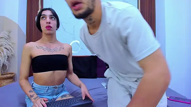 Loversinfire2 online show from April 7, 1:51 am