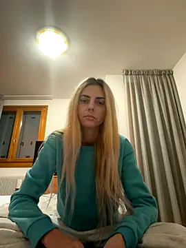 feliciafelon online show from December 3, 5:37 pm