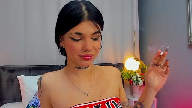 YasminWild online show from November 27, 4:48 am