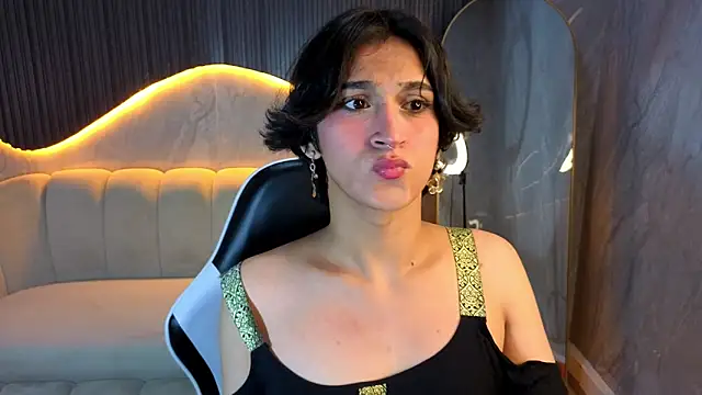 zoe tp online show from December 15, 7:52 pm