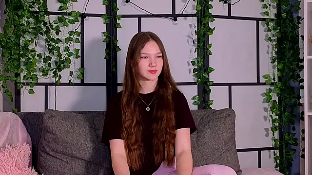 MelvinaEbner online show from February 22, 7:20 am