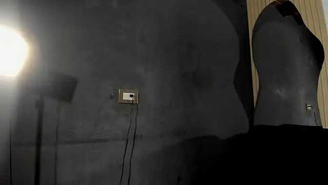 Angel-umbra online show from December 23, 5:00 am