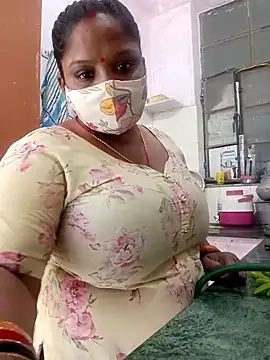 CUTE-LOVE-SWEETS online show from April 11, 3:16 pm