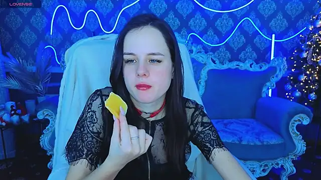 KarolinaSky online show from December 20, 8:18 am