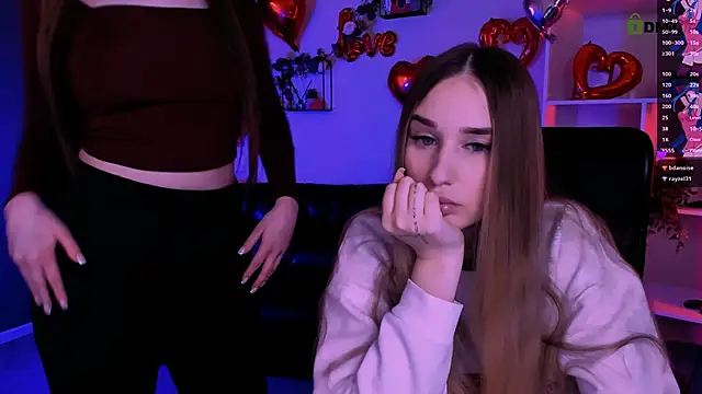  kellykitten  online show from March 7, 1:07 pm