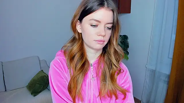 AngelesBenitz online show from January 9, 6:51 am