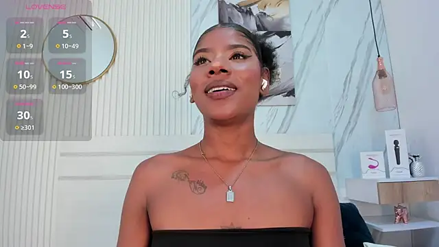 Afro Luna online show from November 25, 11:45 am