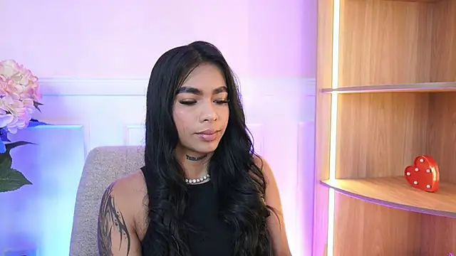 MeganLowell online show from April 20, 7:06 pm