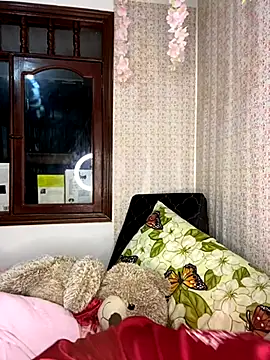 Esmerald 1111 online show from November 29, 11:47 am