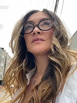 GeorginaBlack online show from December 17, 7:29 pm