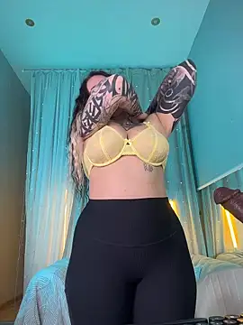 Tattitude  online show from May 31, 7:03 am