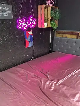 Shy-Ivy online show from January 14, 11:21 pm