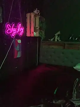 Shy-Ivy online show from April 9, 8:14 pm