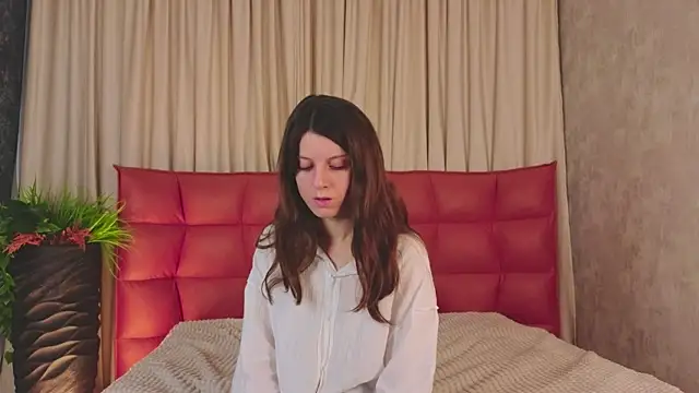 VelvetNyxen online show from December 19, 3:04 pm