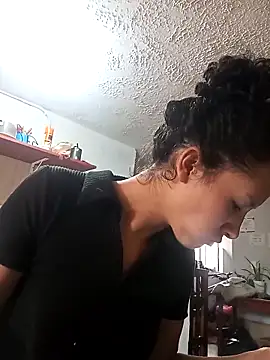 pettymoon1 online show from November 28, 4:32 pm