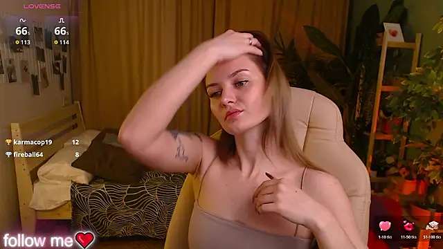 Ursula Andres online show from March 12, 1:19 am