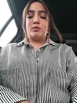 Juanita Rojas online show from November 24, 4:31 pm