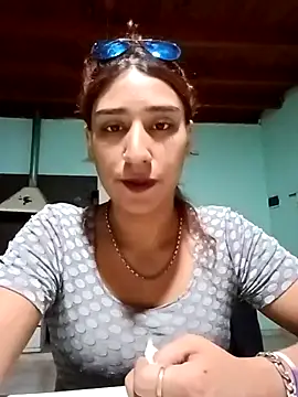 cata bronw online show from January 15, 4:51 am