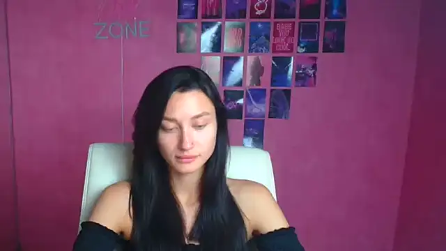 Stella XO online show from August 3, 9:59 am
