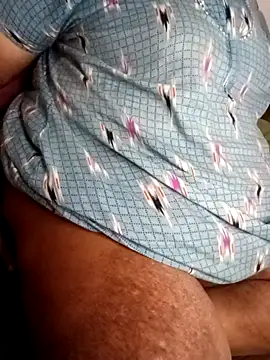 Riya-mallus online show from December 1, 8:07 am