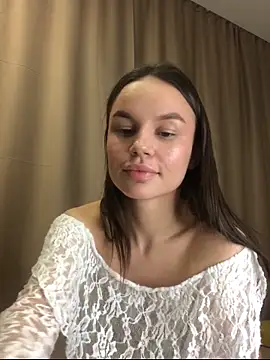 Tiffany Sweetie online show from February 20, 1:01 pm