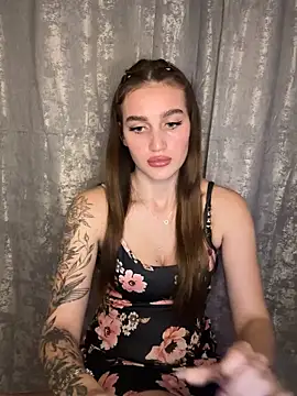 SabinaToffyy online show from November 21, 11:29 pm