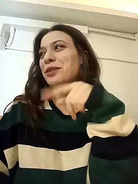 DevinAras online show from April 9, 8:25 pm