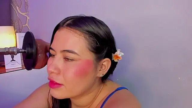 monserrat cutte online show from December 19, 4:16 am