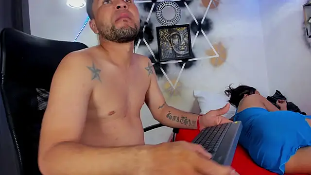 StephaniaAndRandy online show from November 22, 9:06 pm