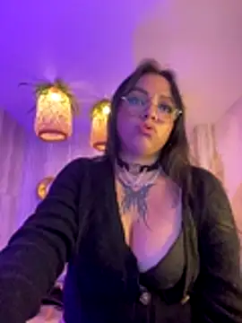 lexie s online show from January 6, 10:35 pm