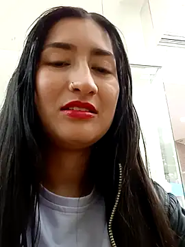 Marilyn 1-2 online show from December 3, 9:39 pm