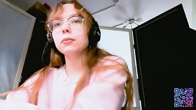 LouettaTornese online show from November 29, 9:02 am