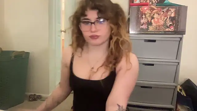 ariapeachy online show from December 1, 5:44 am