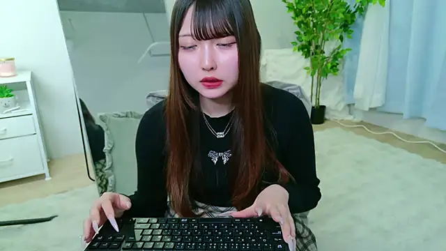  Sakura F online show from April 5, 3:33 pm