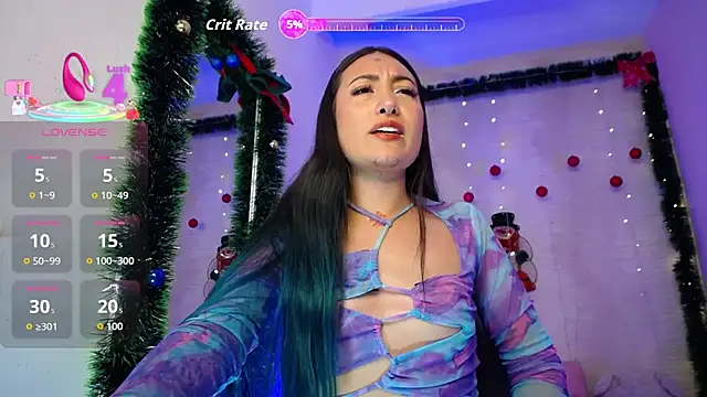 LunaAponte online show from December 22, 11:41 pm