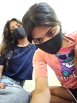 Lovely--girl online show from April 11, 9:13 am