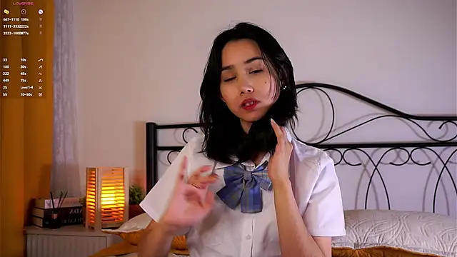 StaciaBratz online show from November 30, 7:18 pm