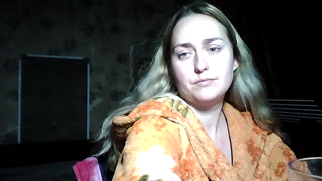 Vassila69 online show from January 8, 6:45 pm