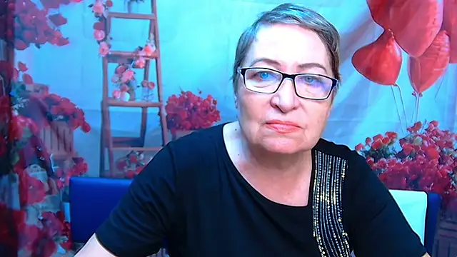 OlgaLuck online show from March 27, 6:15 am