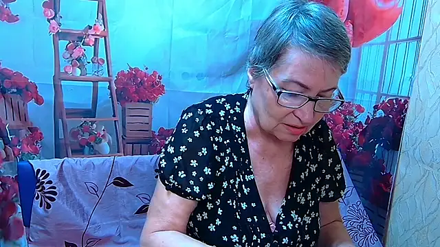 OlgaLuck online show from April 2, 5:27 am