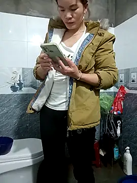 nangmo online show from February 11, 10:55 pm