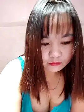 One-two22 online show from December 18, 9:30 pm