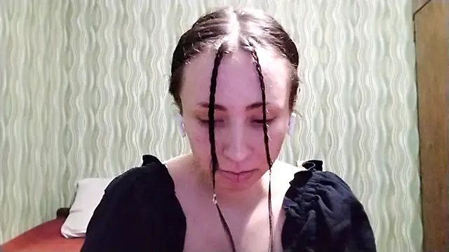 YingBrancanto online show from December 1, 1:25 pm