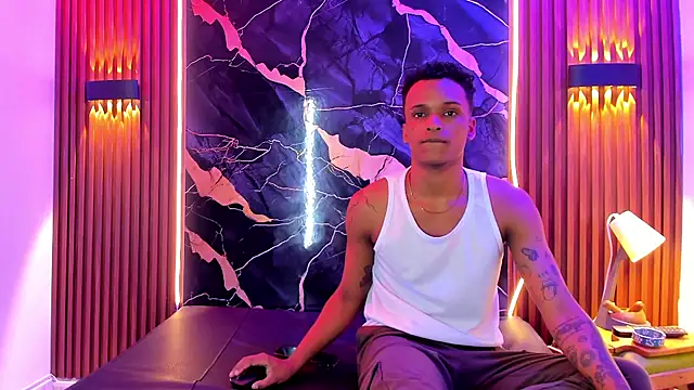 Black Guys Pervert  online show from November 28, 11:57 am