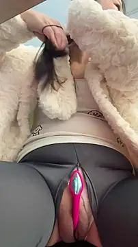 xixi5288 online show from December 20, 1:37 pm