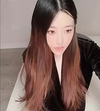 clara-cc online show from February 11, 1:45 pm