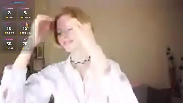 ToyaPletz online show from April 10, 7:09 pm