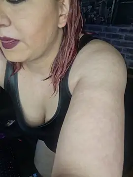 SquirtPassion1995 online show from April 3, 7:45 pm